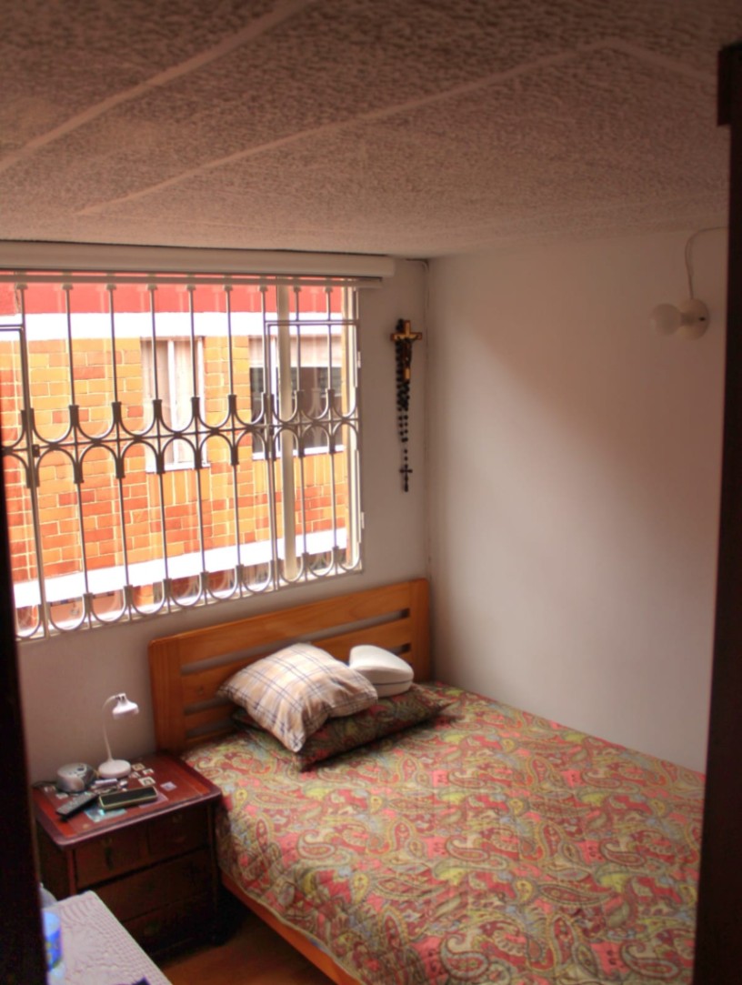 Cra. 102 #70-15, Bogotá, Colombia 3